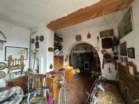 Eladó családi ház, Regölyön 8 M Ft, 4 szobás