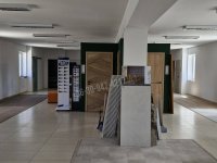 Kiadó üzlethelyiség, Tatabányán, Búzavirág utcában