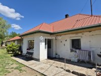 Eladó családi ház, Sárbogárdon 29.9 M Ft, 2 szobás