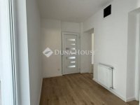 Eladó családi ház, Pécsett 89.9 M Ft, 4 szobás