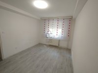 Eladó téglalakás, Szolnokon 26 M Ft, 3 szobás