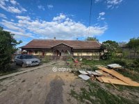 Eladó családi ház, Jászkisérén 8.5 M Ft, 2 szobás