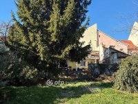 Eladó családi ház, Pécsett 92.9 M Ft, 4 szobás