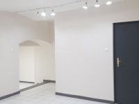 Eladó üzlethelyiség, Budapesten, VII. kerületben, Almássy téren