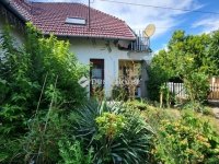 Eladó ikerház, Szegeden 51 M Ft, 4 szobás / költözzbe.hu