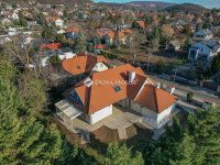 Eladó családi ház, Budaörsön 420 M Ft, 10 szobás
