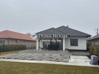 Eladó családi ház, Monoron 199.99 M Ft, 5 szobás