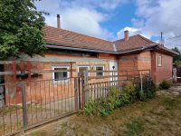 Eladó családi ház, Pilisvörösváron 48 M Ft, 2 szobás