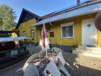 Eladó hotel, Siófokon 180 M Ft, 5 szobás / költözzbe.hu