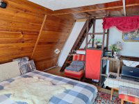 Eladó nyaraló, Neszmélyen 25 M Ft, 3 szobás