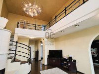 Eladó családi ház, III. kerületben 680 M Ft, 13 szobás