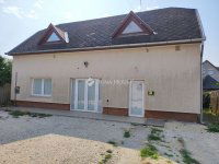 Eladó családi ház, Gyálon 89 M Ft, 1 szobás