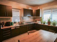 Eladó családi ház, Sándorfalván 84.9 M Ft, 3 szobás