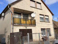 Eladó családi ház, Ácson 59 M Ft, 4 szobás