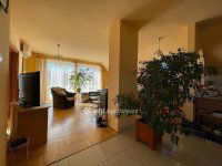 Eladó családi ház, XVIII. kerületben 161.9 M Ft, 7 szobás