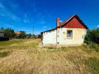 Eladó családi ház, Jászladányon 4 M Ft, 1+1 szobás