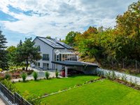 Eladó családi ház, Budaörsön, Zengő utcában 425 M Ft