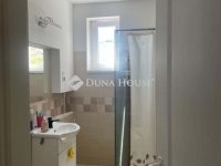 Eladó családi ház, Monorierdőn 125 M Ft, 5 szobás