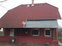 Eladó családi ház, Szigethalmon 64.9 M Ft, 1 szobás