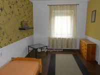 Eladó családi ház, XXIII. kerületben 89.99 M Ft, 8 szobás