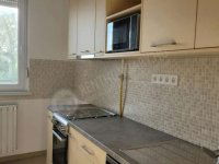 Kiadó téglalakás, albérlet