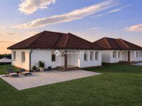 Eladó ikerház, Monoron 109.999 M Ft, 4 szobás