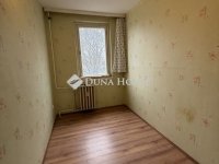 Eladó panellakás, Veszprémben 64 M Ft, 3+1 szobás
