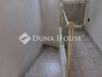 Eladó családi ház, Mogyoródon 98 M Ft, 5 szobás