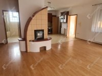 Eladó téglalakás, Vámosszabadin 105 M Ft, 2 szobás
