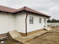 Eladó ikerház, Monorierdőn 65 M Ft, 4 szobás