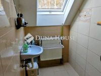 Eladó családi ház, Kecskeméten 99 M Ft, 5 szobás