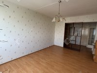 Eladó panellakás, Győrött 41.5 M Ft, 2 szobás