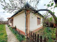 Eladó családi ház, Gesztelyben 21.99 M Ft, 3 szobás