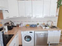 Eladó téglalakás, Nyíregyházán 49.99 M Ft, 4 szobás