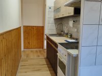 Eladó panellakás, Szekszárdon 35.9 M Ft, 3 szobás