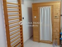 Eladó sorház, Pécsett 119.9 M Ft, 2+1 szobás