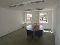 Kiadó üzlethelyiség