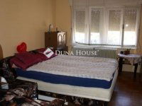 Eladó családi ház, Vecsésen 87 M Ft, 7 szobás