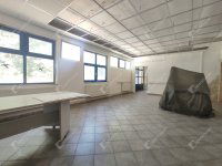 Kiadó ipari ingatlan, Komáromban 2000 E Ft / hó