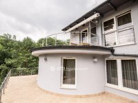 Eladó családi ház, II. kerületben 1540 M Ft, 8 szobás