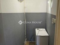 Eladó téglalakás, Pécsett 48 M Ft, 2 szobás