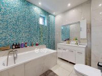 Eladó családi ház, Encsen 62.5 M Ft, 7 szobás