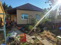 Eladó családi ház, Fóton 79.9 M Ft, 2 szobás
