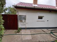 Eladó családi ház, Szegeden 199.9 M Ft, 6 szobás