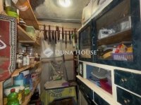 Eladó családi ház, Vecsésen 80 M Ft, 3 szobás