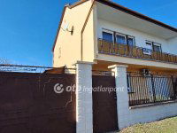 Eladó családi ház