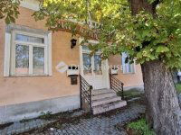 Eladó üzlethelyiség, Dömösön 199.99 M Ft, 12 szobás