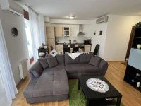 Eladó téglalakás, Budapesten, XIII. kerületben, Danubius utcában