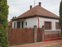 Eladó családi ház, Vágon 19 M Ft, 2 szobás