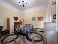 Kiadó téglalakás, albérlet, VIII. kerületben, József utcában